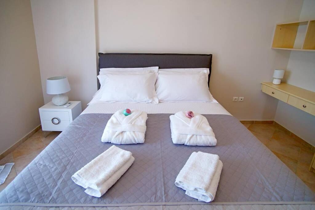 Kyparissia Luxury Home Extérieur photo